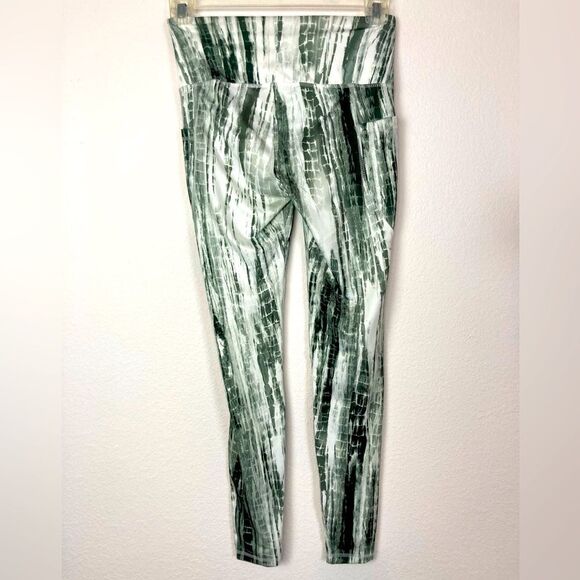 NWT Active Yoga Leggings w/ Side Pockets - Picture 2 of 9